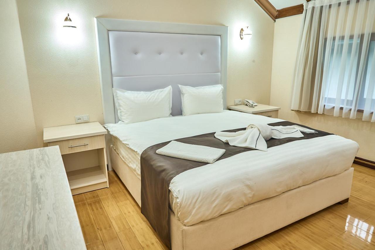 Queens Hotel Ташкент Экстерьер фото