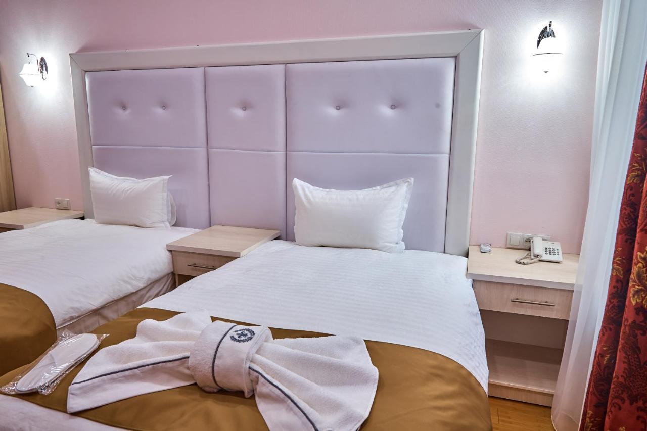 Queens Hotel Ташкент Экстерьер фото